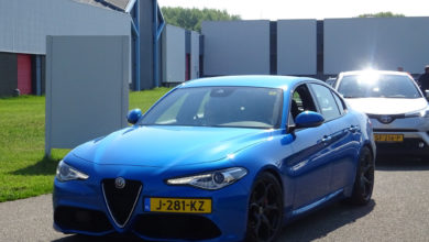 سيارة Alfa Romeo Giulia 2.0 Turbo – مزيج من الأداء والرفاهية